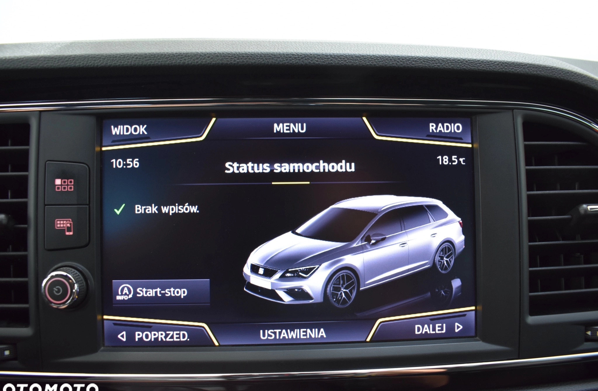 Seat Leon cena 56900 przebieg: 219000, rok produkcji 2018 z Zdzieszowice małe 781
